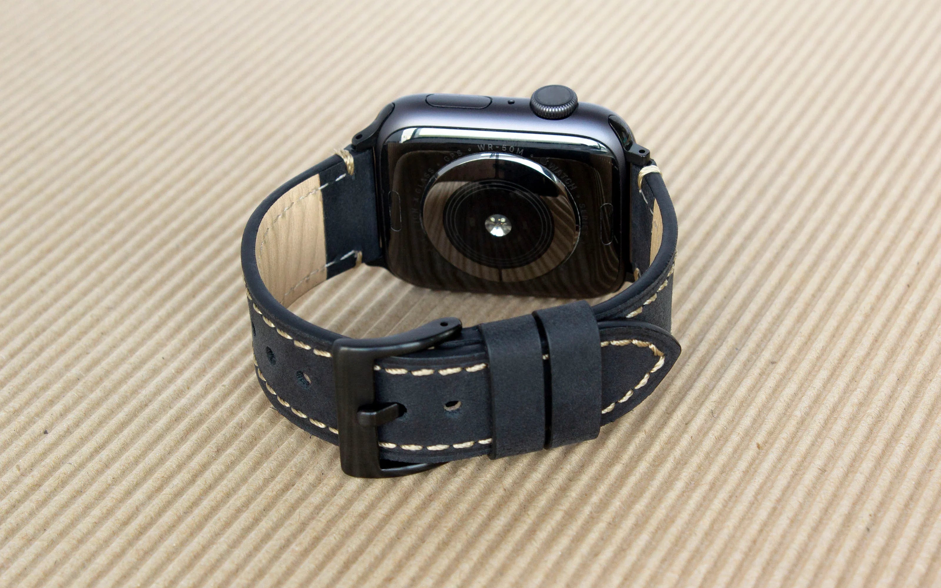 Torrii Watch 49/46/45/44 Mm Strap - Black Leather - Tashqila Torrii Watch 49/46/45/44 Mm Strap - Black Leather - Tashqila